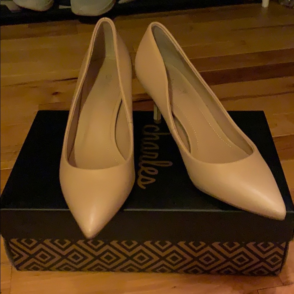 Charles by Charles David Angelica Nude Pumps Sz 6